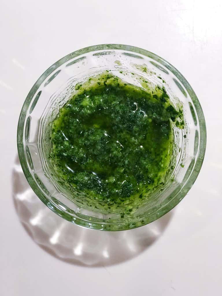 carrot green pesto (pistou)