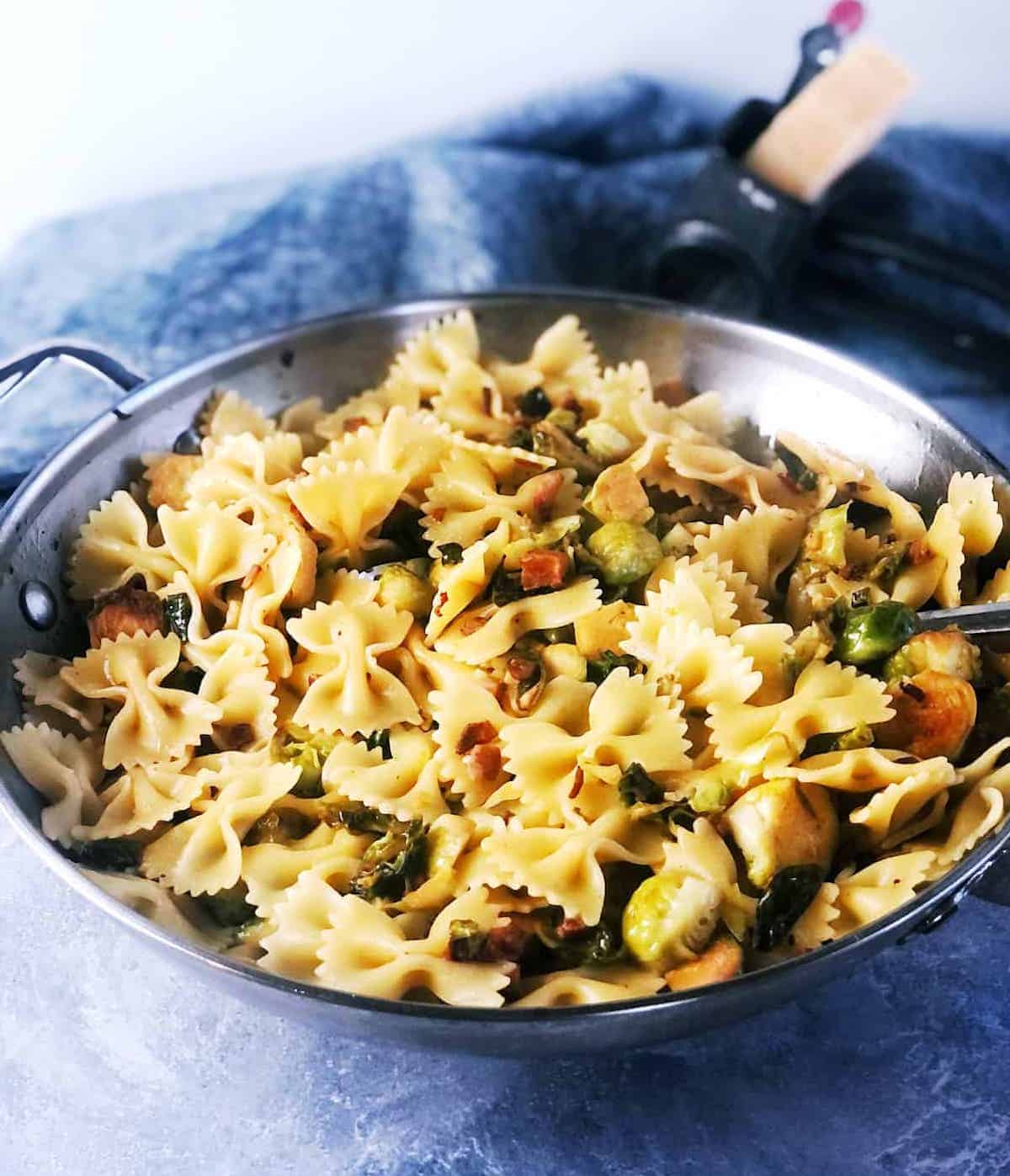 Brussels sprouts pasta in a pan