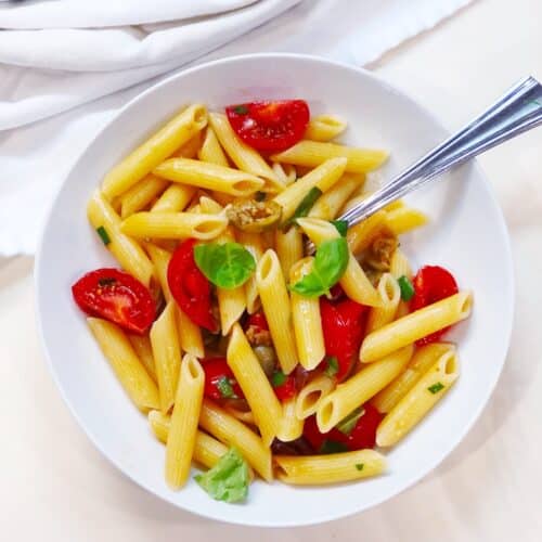 Checca Sauce (Italian No-Cook Tomato Sauce) • Keeping It Simple Blog